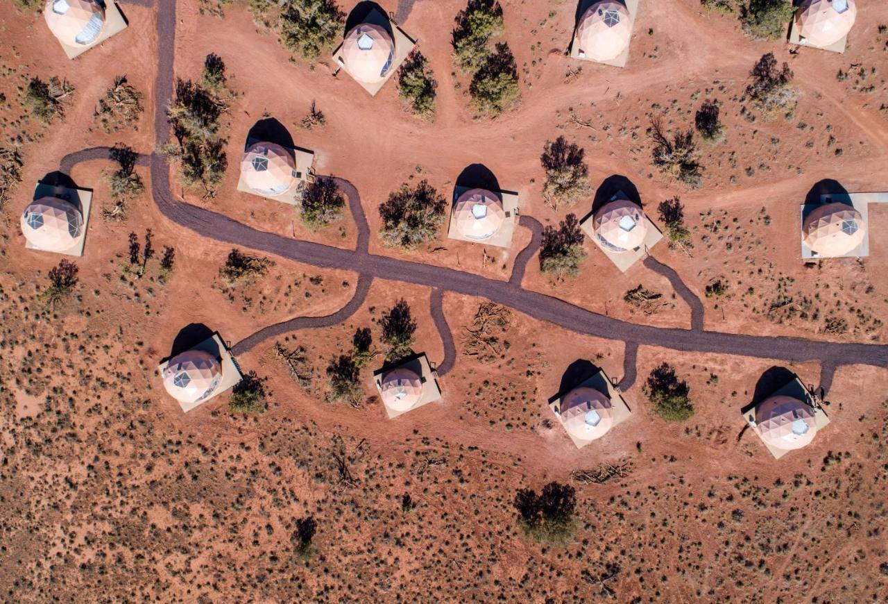 Clear Sky Resorts - Grand Canyon - Unique Sky Domes ヴァジェ エクステリア 写真